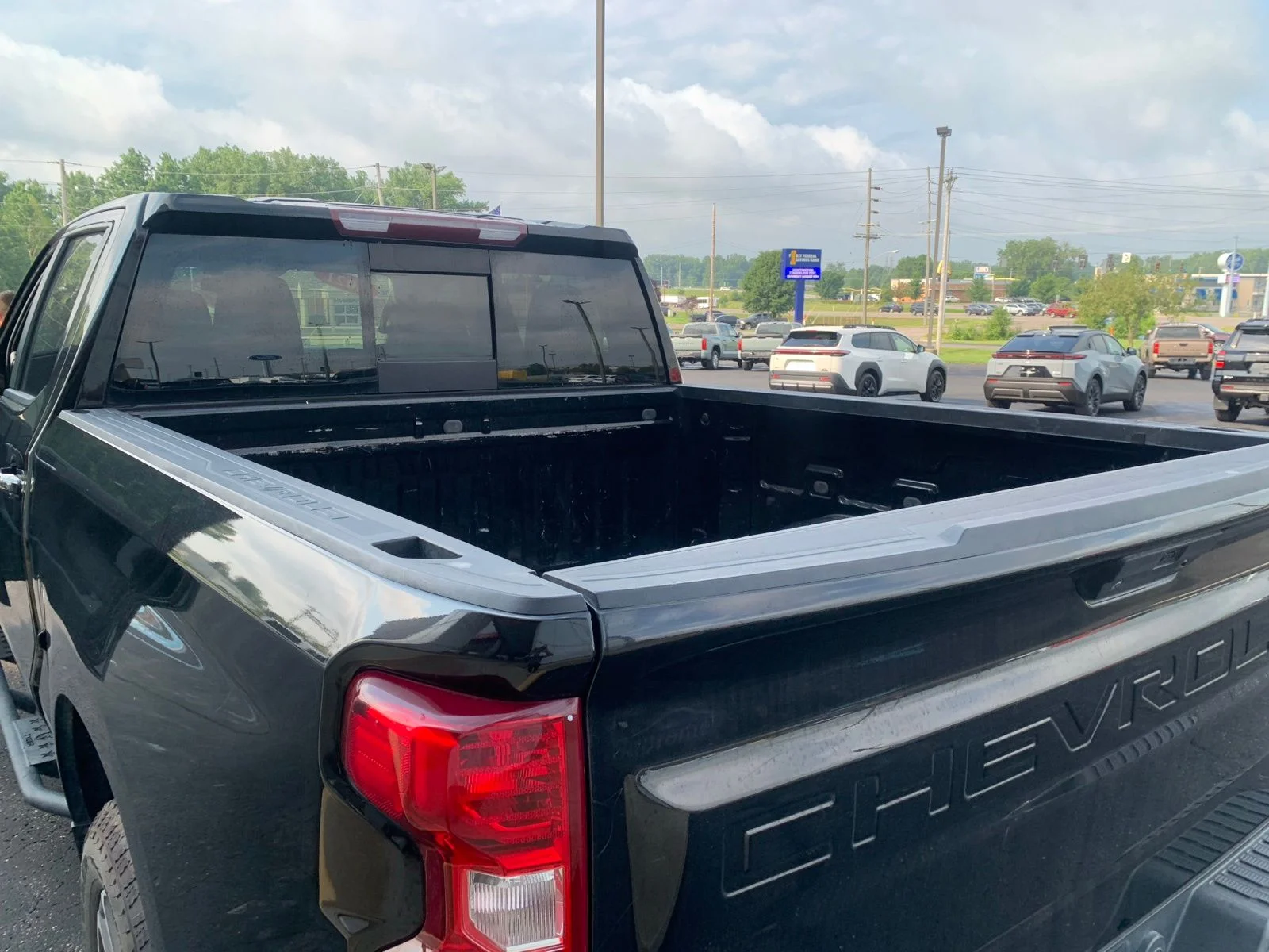 2021 Chevrolet Silverado 1500 LT - Photo 17