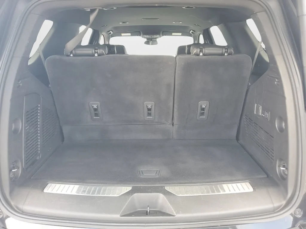 Used 2025 Dark Ash Metallic Chevrolet Premier image 9