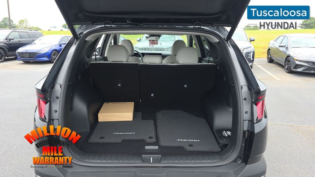 New 2026 Black Hyundai SEL FWD image 10