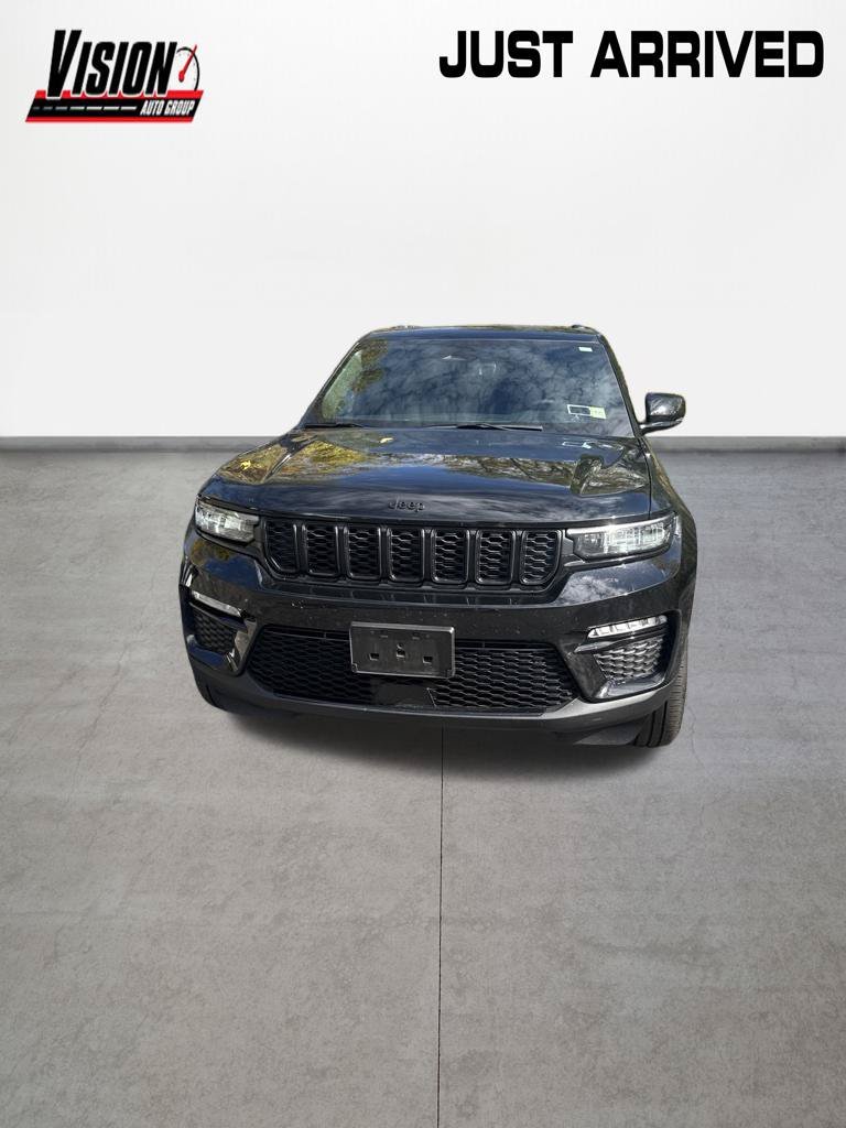 Used 2025 Black Jeep Limited image 3