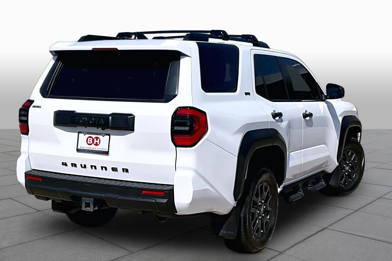 Used 2025 ICE CAP Toyota SR5 image 12