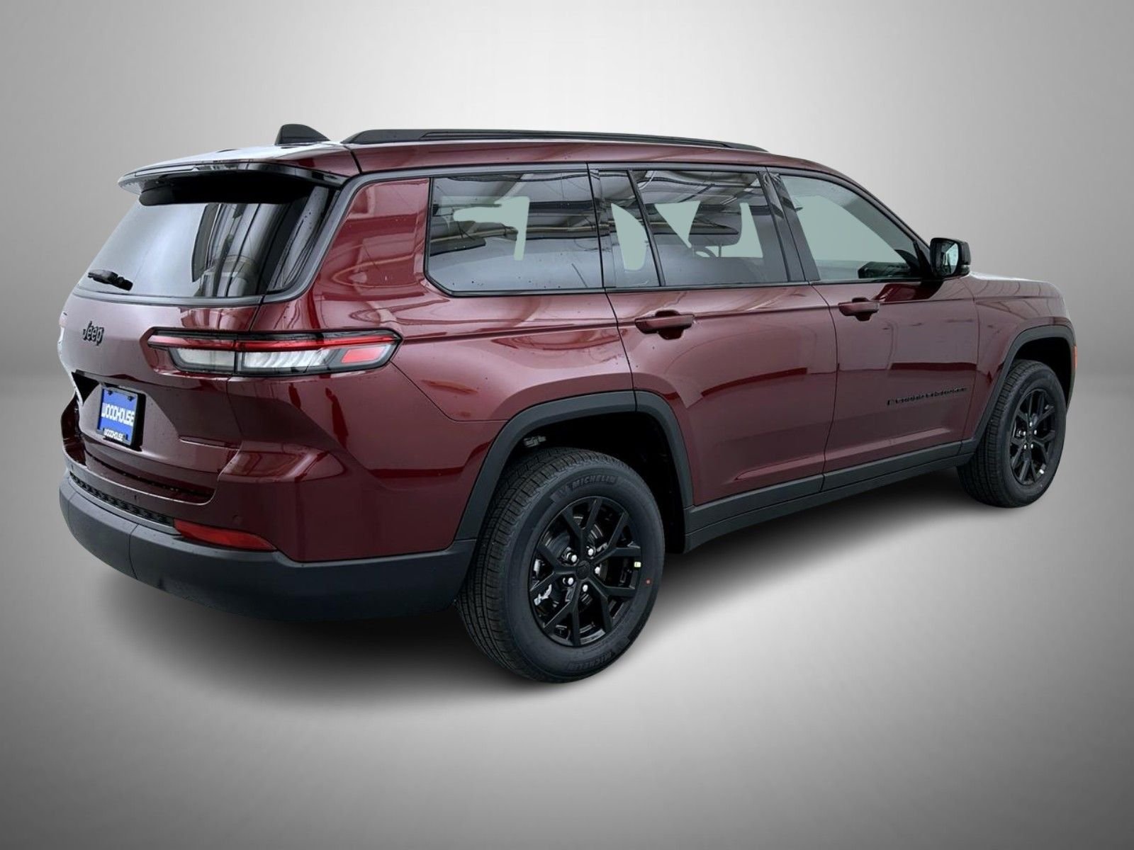 New 2026 Velvet Red Pearl-Coat Exterior Paint Jeep Altitude image 5
