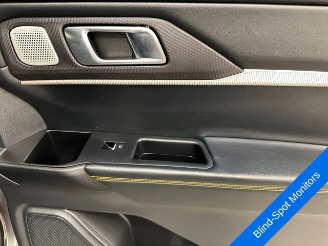 New 2026 Carbonized Gray Metallic Ford Tremor® image 18