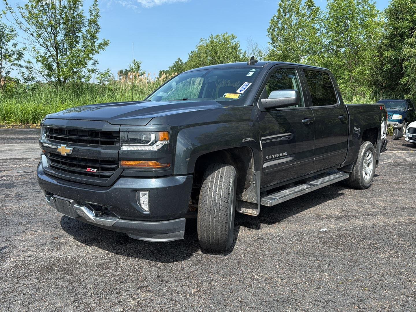 Used 2018 Graphite Metallic Chevrolet LT image 2