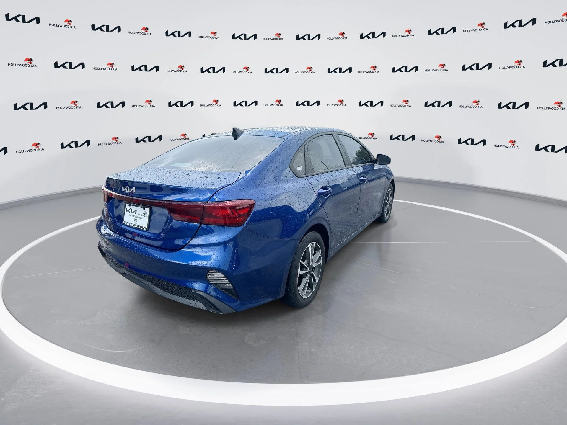 Certified Used 2023 Deep Sea Blue Kia LXS image 8