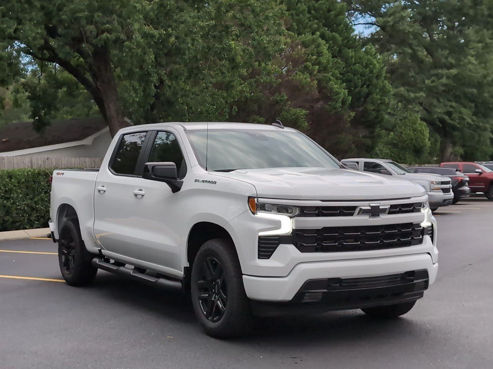 New 2026 Summit White Chevrolet RST image 8