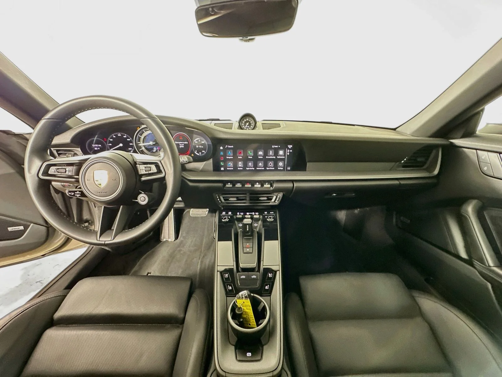 Used 2022  Porsche  image 14