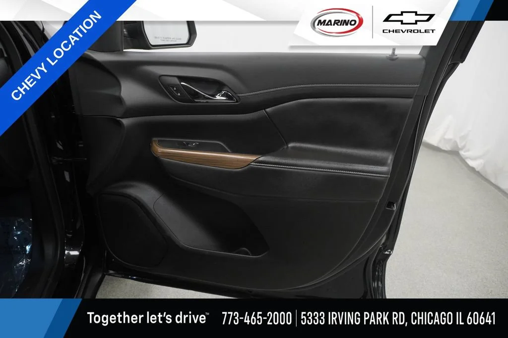 Used 2023 Ebony Twilight Metallic GMC SLE image 33