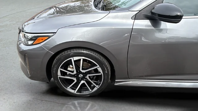 Used 2025  Nissan SR image 36