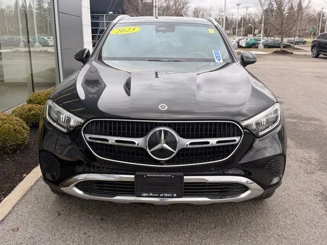 Used 2023 Black Mercedes-Benz GLC 300 image 2