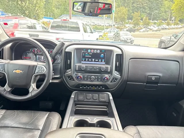 Used 2019 Deep Ocean Blue Metallic Chevrolet LTZ image 11