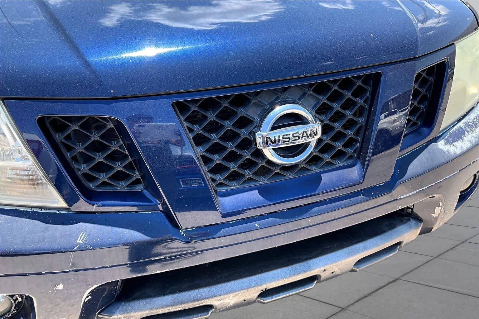 Used 2011 Navy Blue Nissan PRO-4X image 28