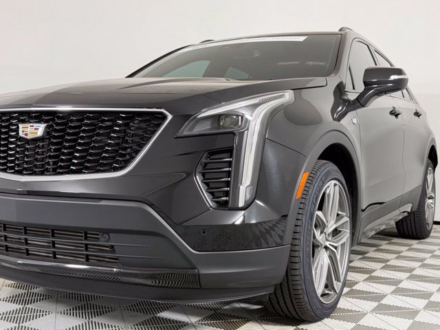 Used 2023 Stellar Black Metallic Cadillac Sport image 5