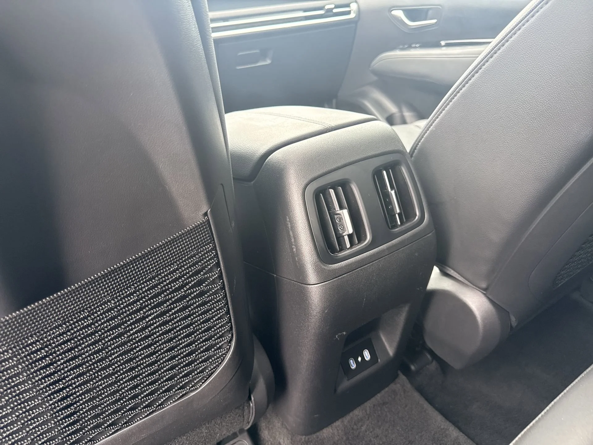 2025 Hyundai Santa Cruz Limited - Photo 20