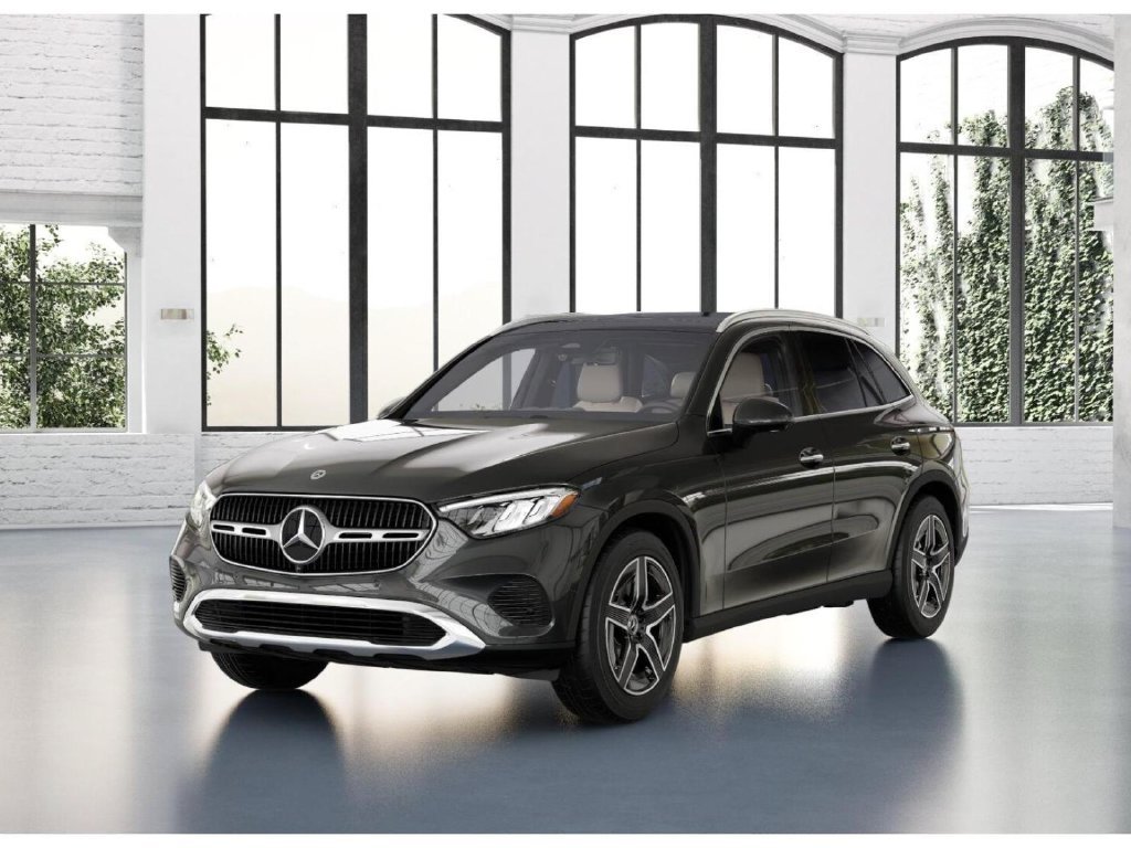 New 2026 Graphite Grey Metallic Mercedes-Benz GLC 300 image 39