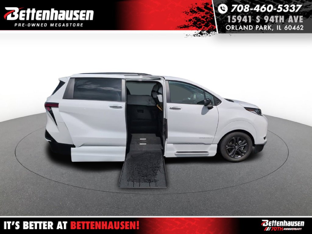 2026 Toyota Sienna XSE
