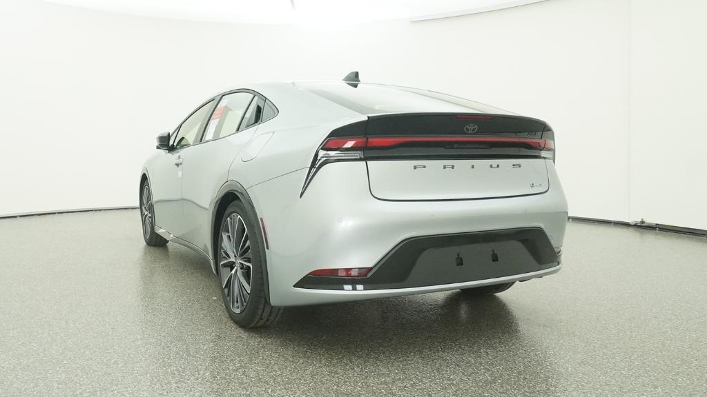 New 2026 Cutting Edge Toyota XLE image 5