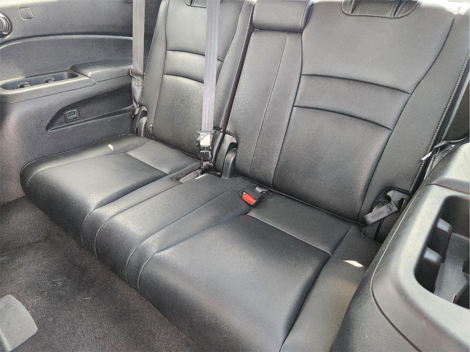 2020 Honda Pilot photo 31 of 33