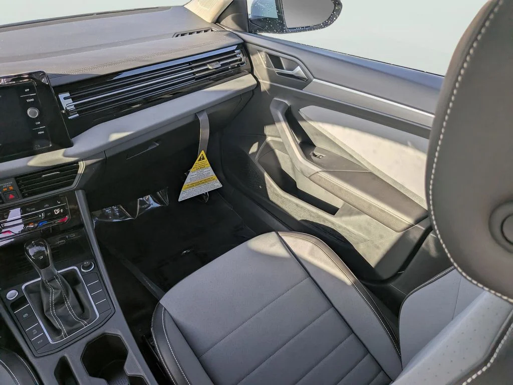 New 2026 Gray Volkswagen 1.5T SE image 12
