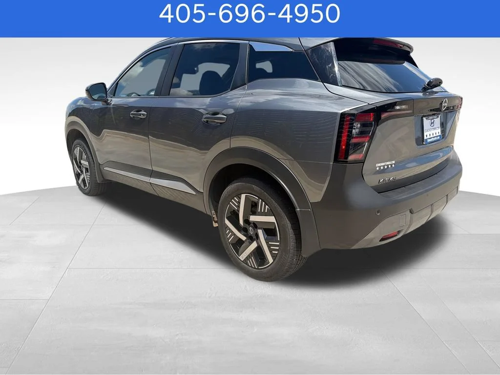 Pre-Owned 2026 Nissan Kicks SV
