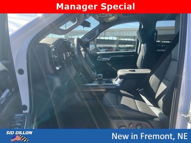 New 2026 Summit White Chevrolet LT Trail Boss image 3