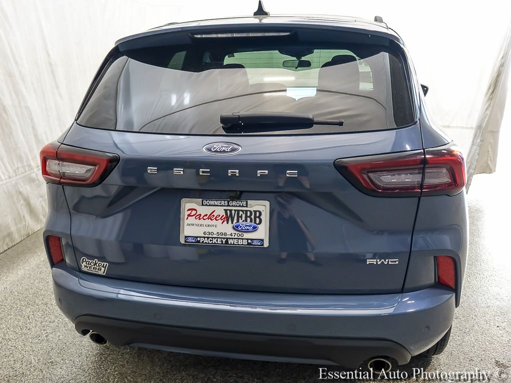 Used 2024 Vapor Blue Ford ST-Line image 8