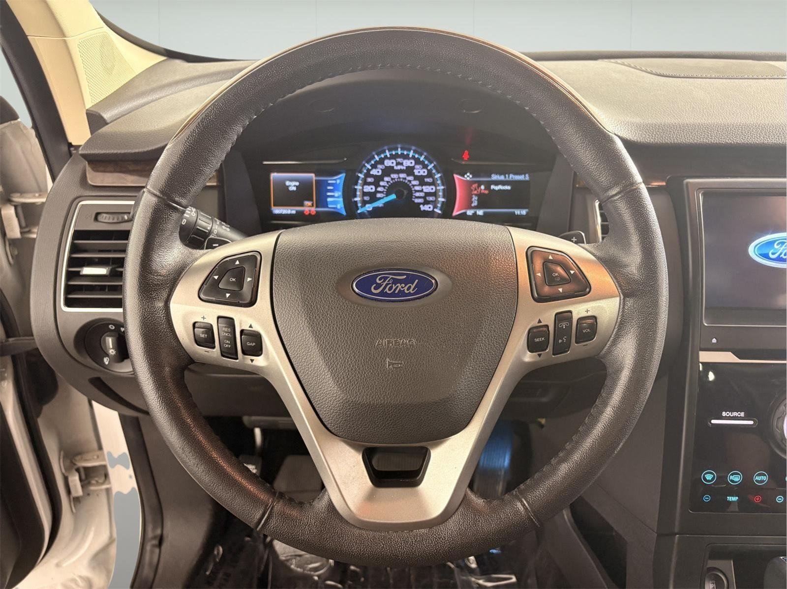 Used 2019 White Platinum Tri-Coat Metallic Ford Limited EcoBoost image 26