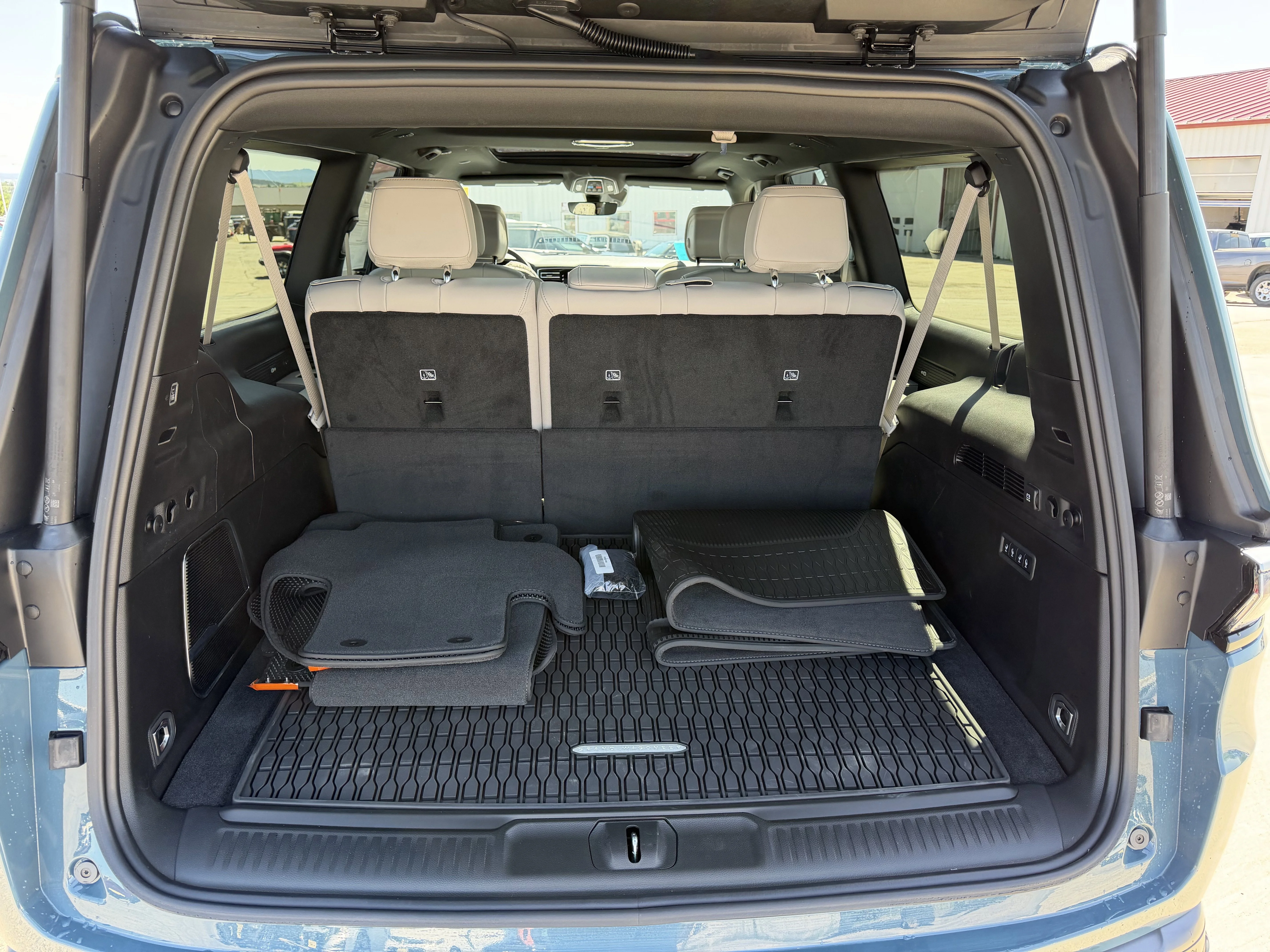 New 2026 Steel Blue Exterior Paint Jeep  image 7