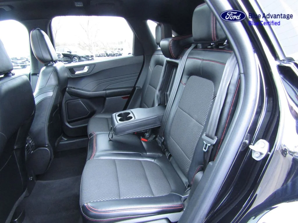 2023 Ford Escape ST-Line Elite - Photo 23