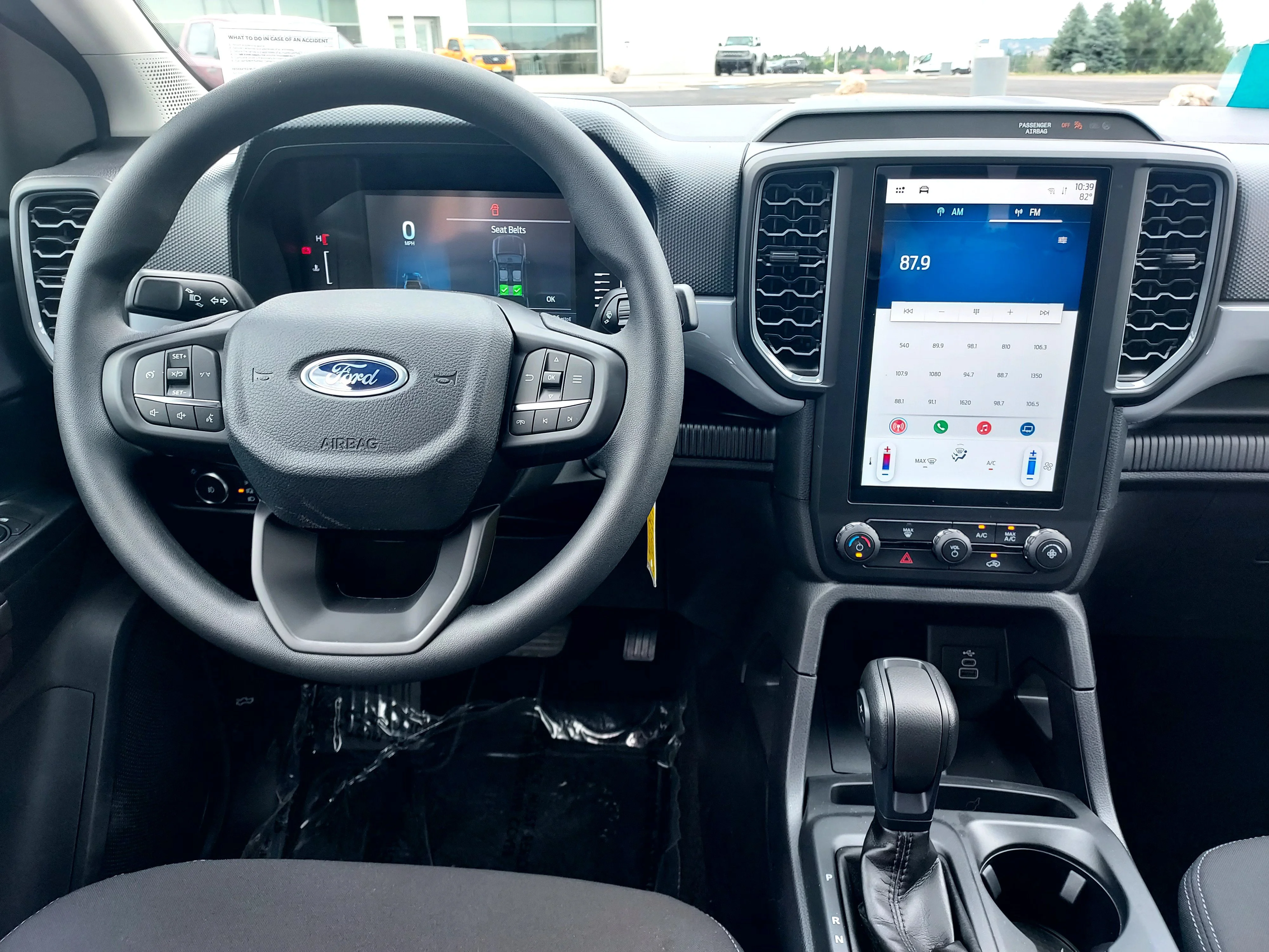 New 2026 Oxford White Ford XL image 23