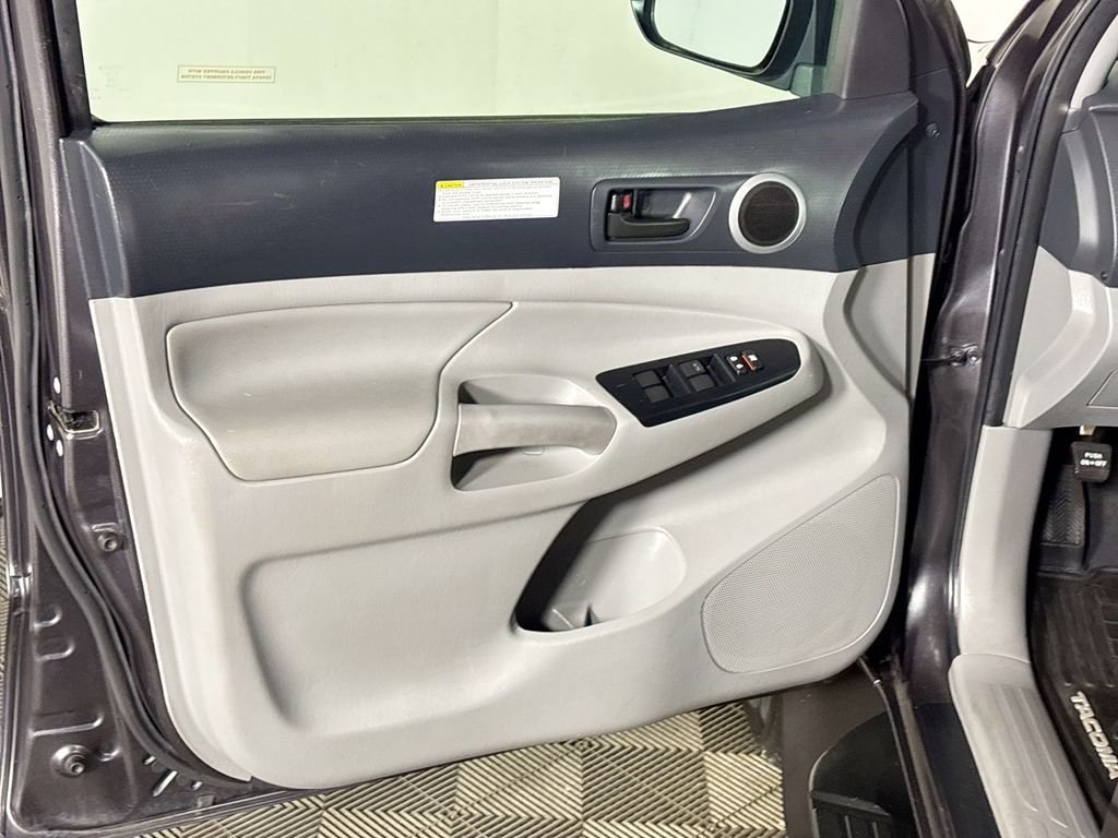 Used 2015 Gray Toyota PreRunner image 10