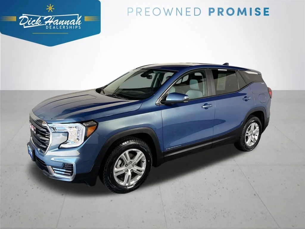 Used 2024 Blue GMC SLE image 1