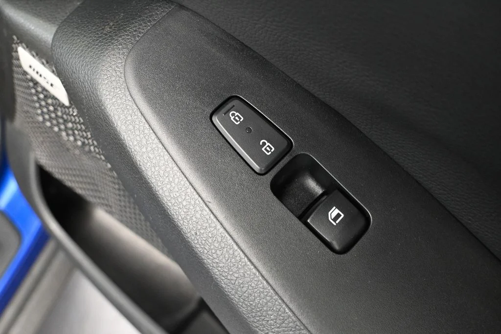 Used 2021 Blue Kia SX image 47