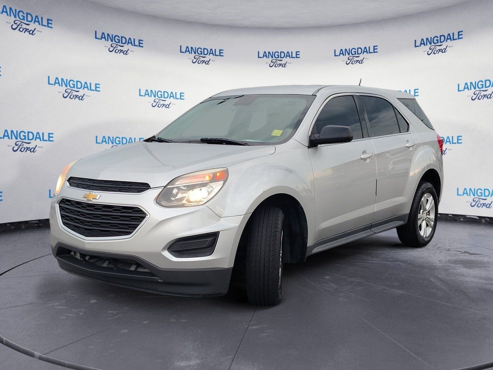 Used 2017 Silver Ice Metallic Chevrolet LS image 11