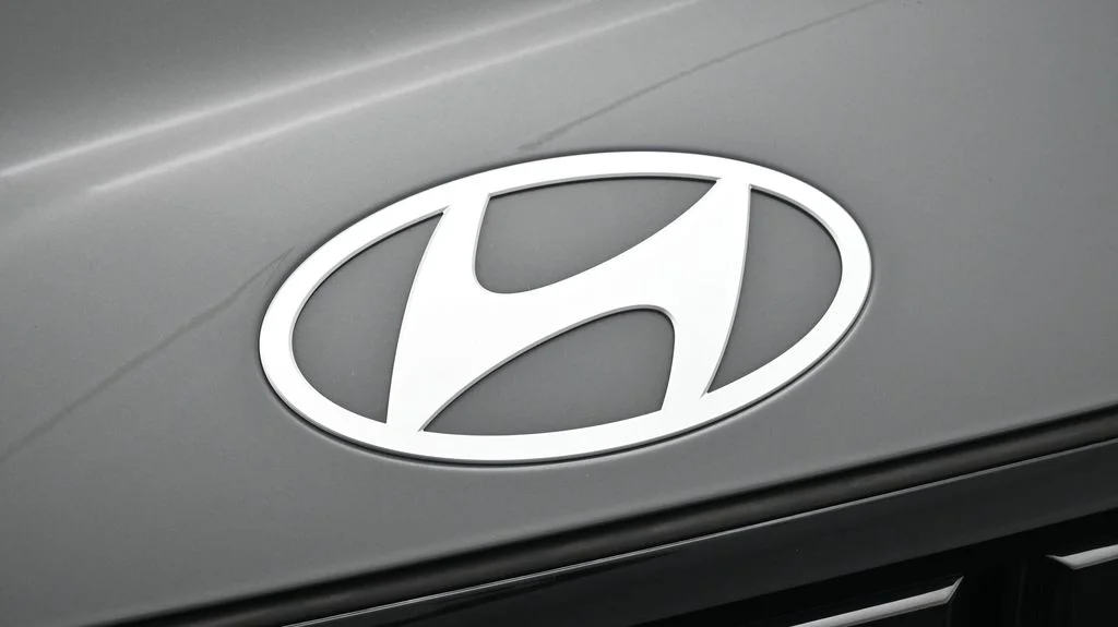 Used 2024 Gray Hyundai Limited image 20