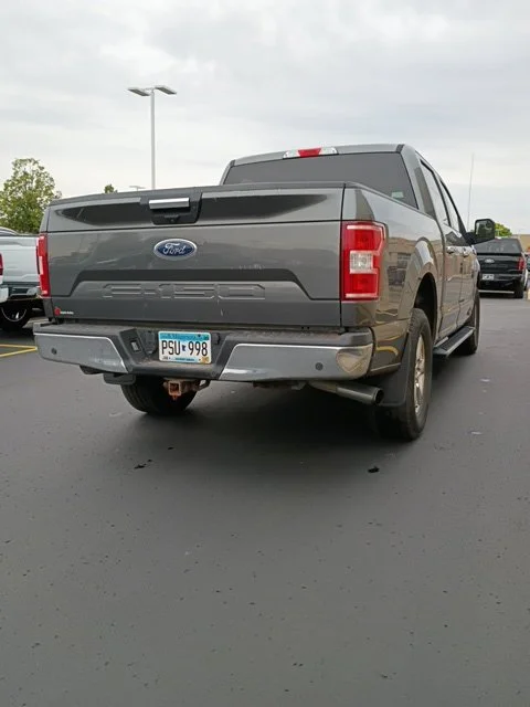 Used 2018 Gray Ford XLT image 2