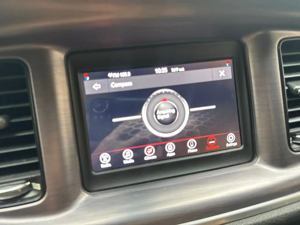 Used 2018 Gray Dodge SXT image 64