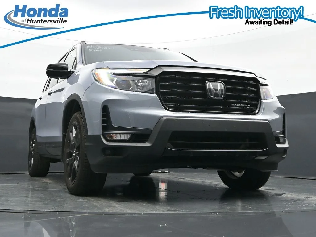 Used 2025 Sonic Gray Pearl Honda AWD BLACK EDITION image 24