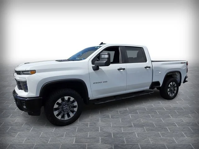 Used 2024 Summit White Chevrolet Custom image 3