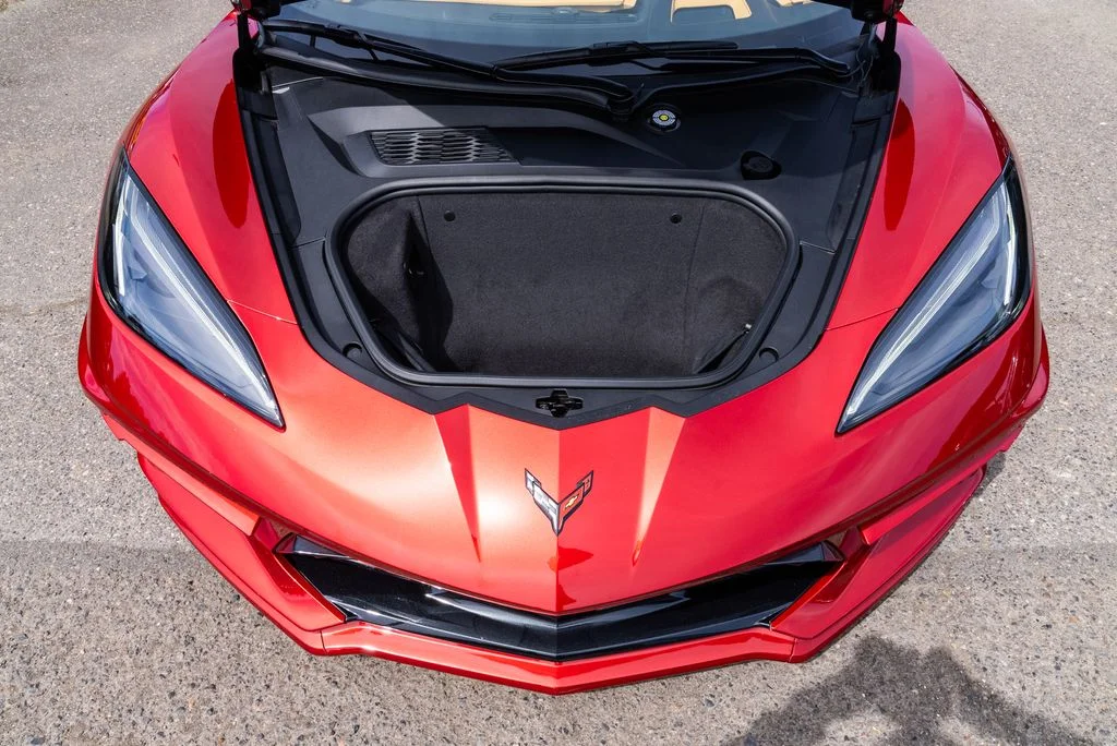 Used 2021 Red Chevrolet Stingray image 8