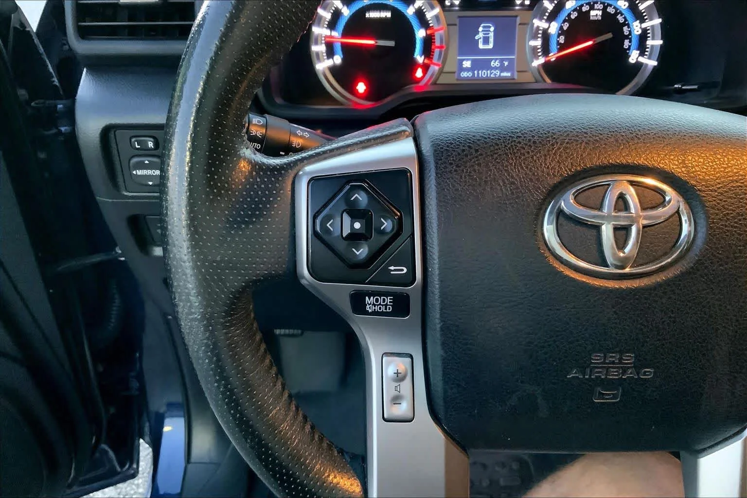 Used 2015 Nautical Blue Pearl Toyota Limited image 21