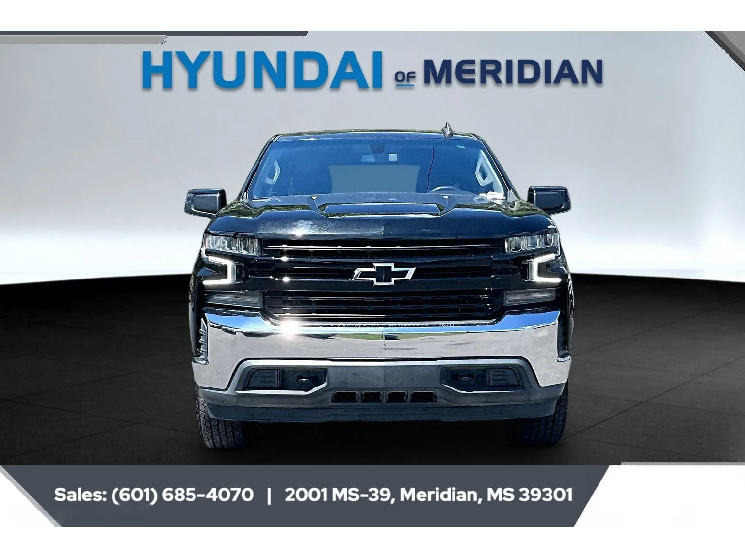 Used 2021 MOSAIC BLACK METALLIC Chevrolet LT image 3