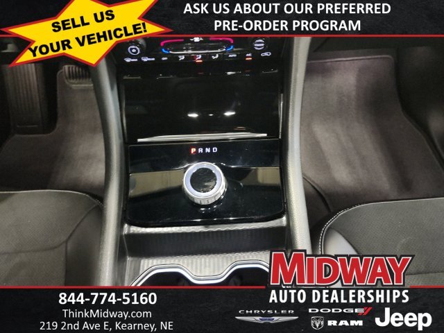 Used 2025 Gray Jeep Altitude X image 11