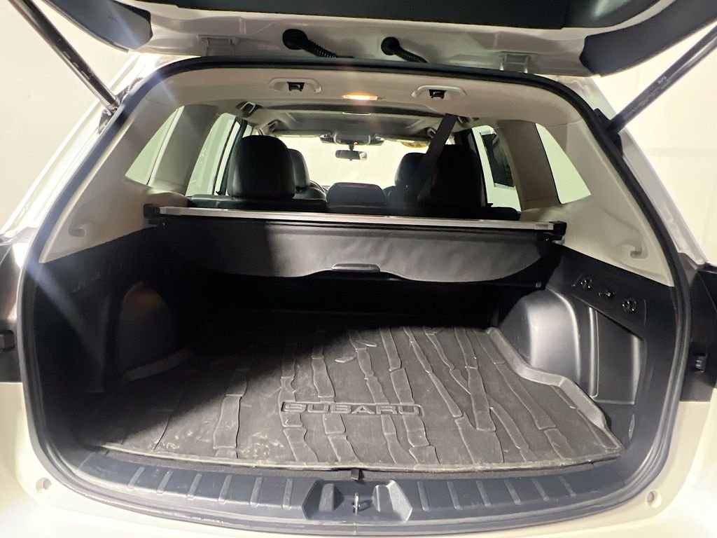 2023 Subaru Forester Limited - Photo 32
