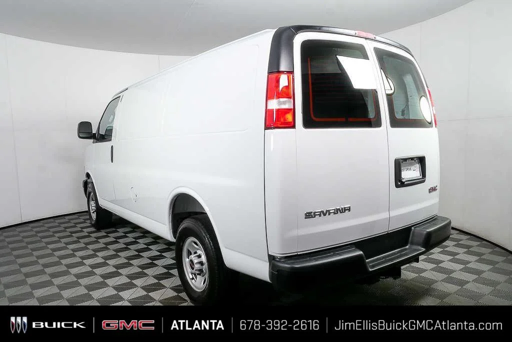 New 2025 Summit White GMC Work Van image 22