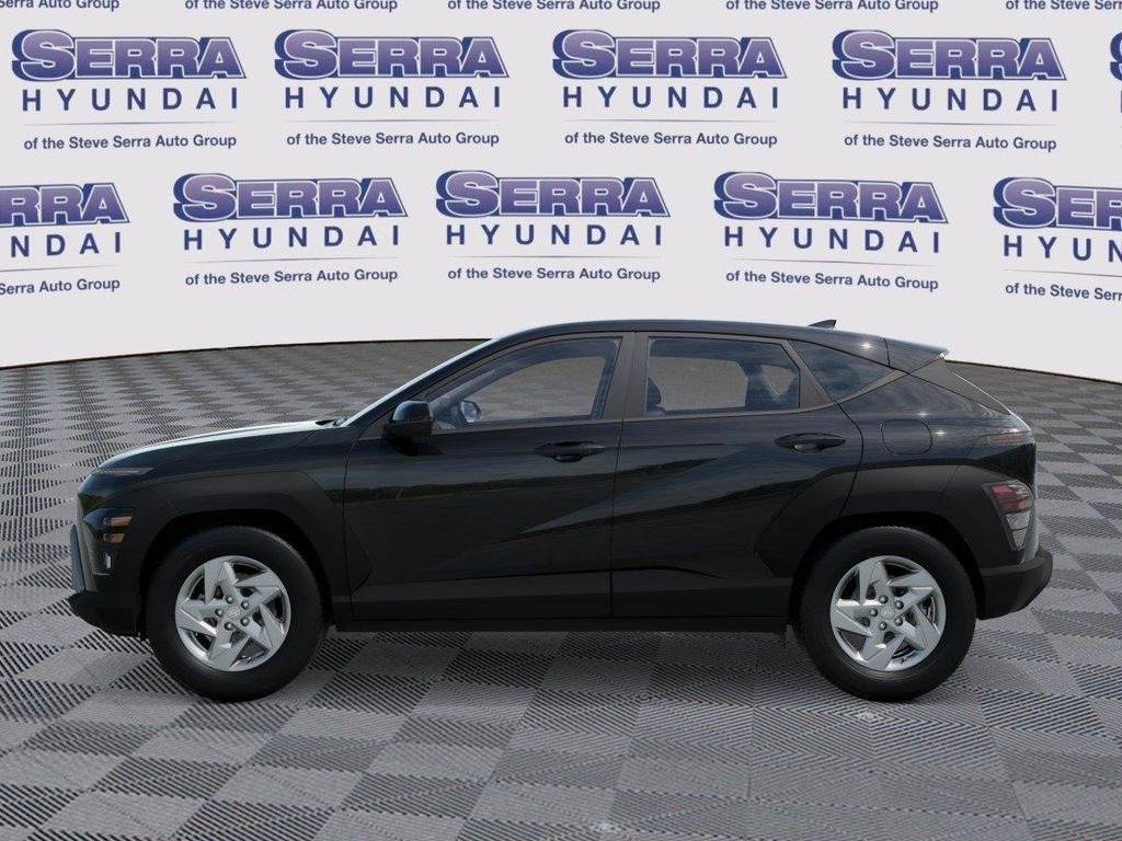 New 2027  Hyundai SE FWD image 3