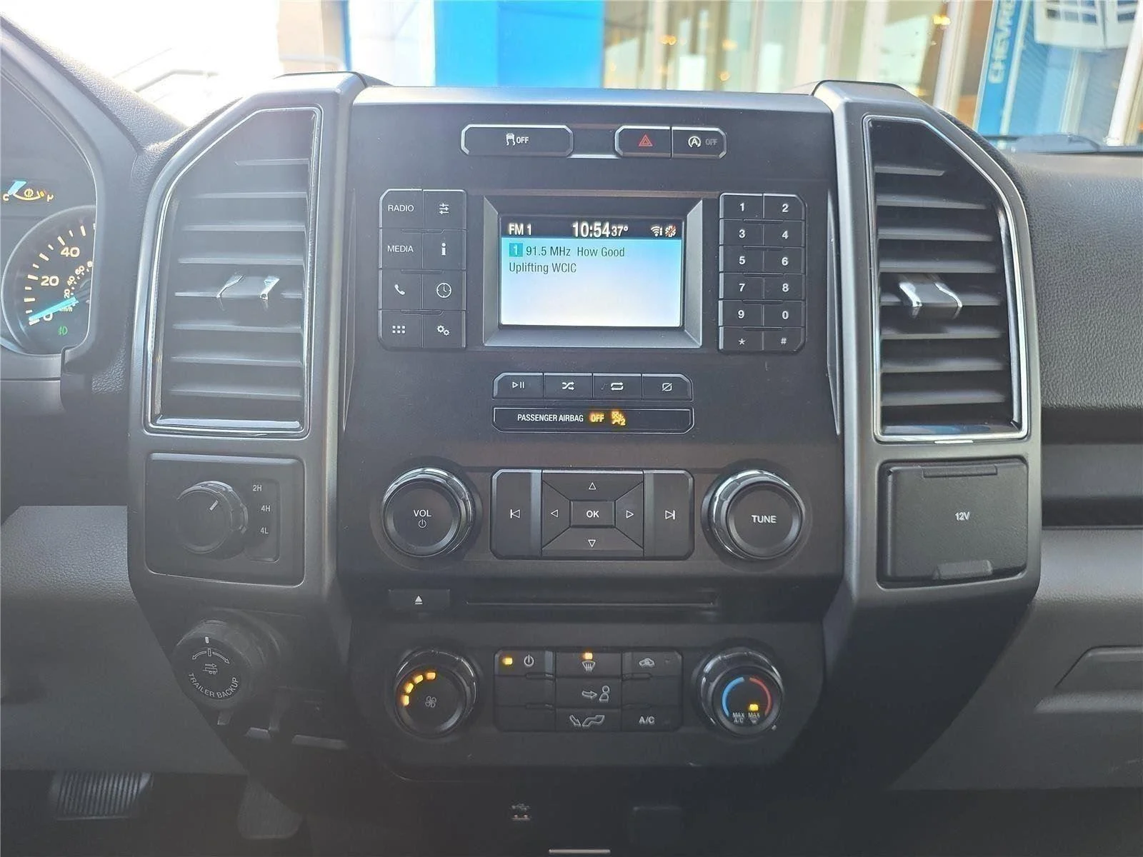 Used 2018 Ingot Silver Metallic Ford XLT image 21