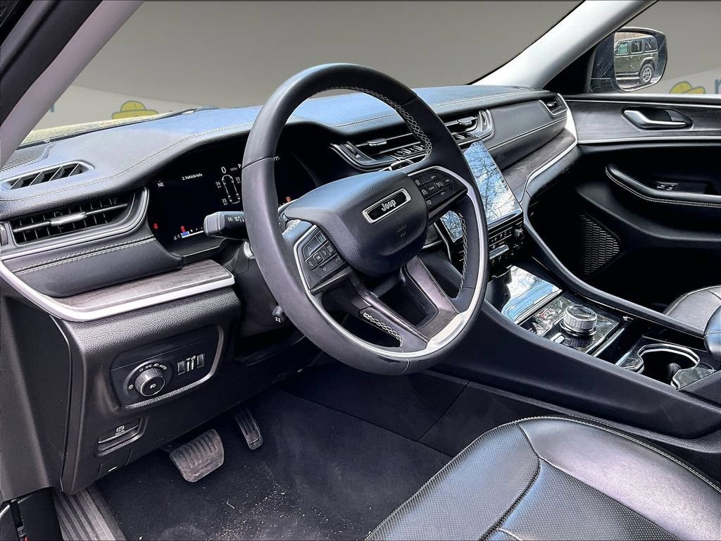Used 2023 Black Jeep Limited image 13