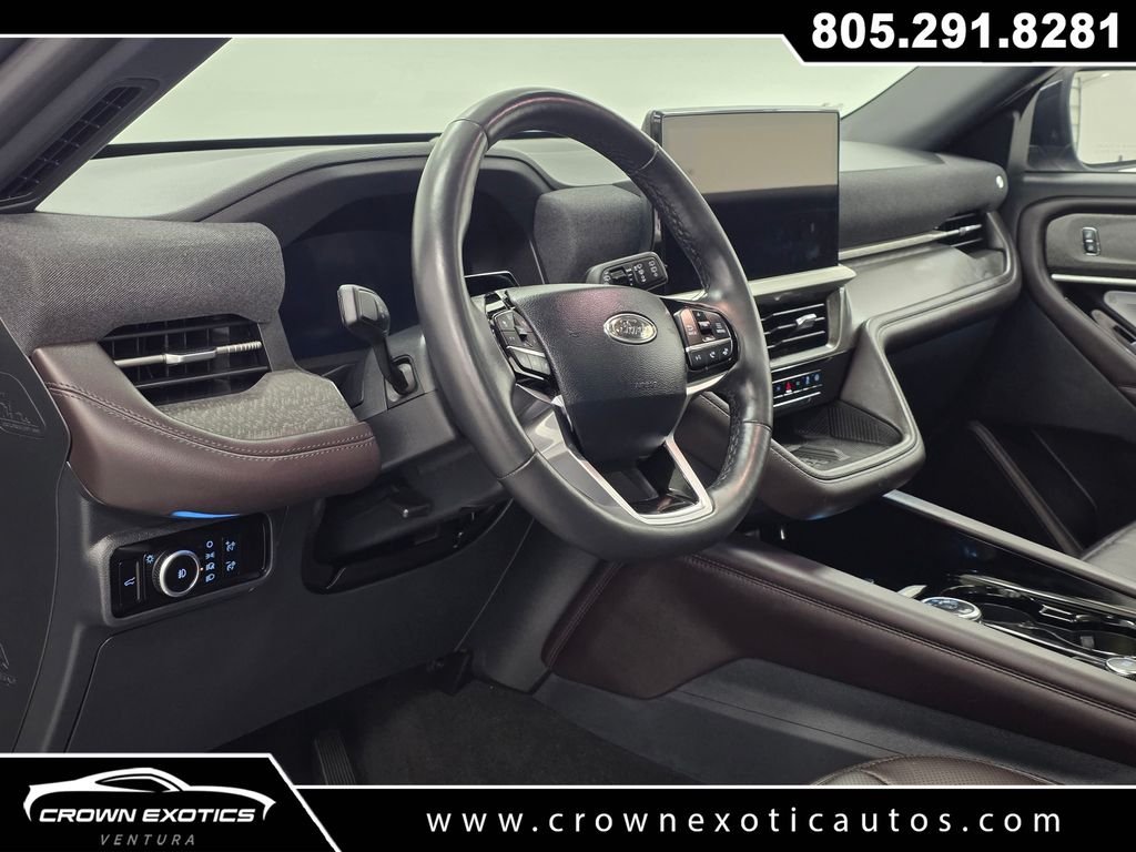 Used 2025 Gray Ford Platinum image 25