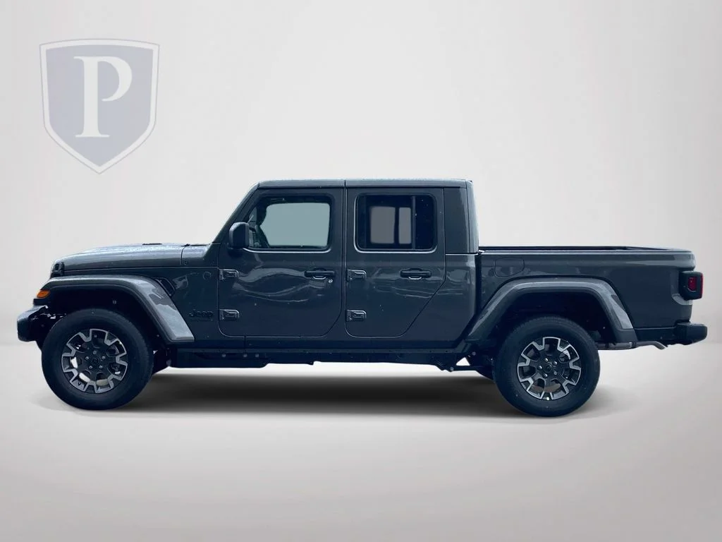 New 2026 Granite Crystal Metallic Clearcoat Jeep Sahara image 5